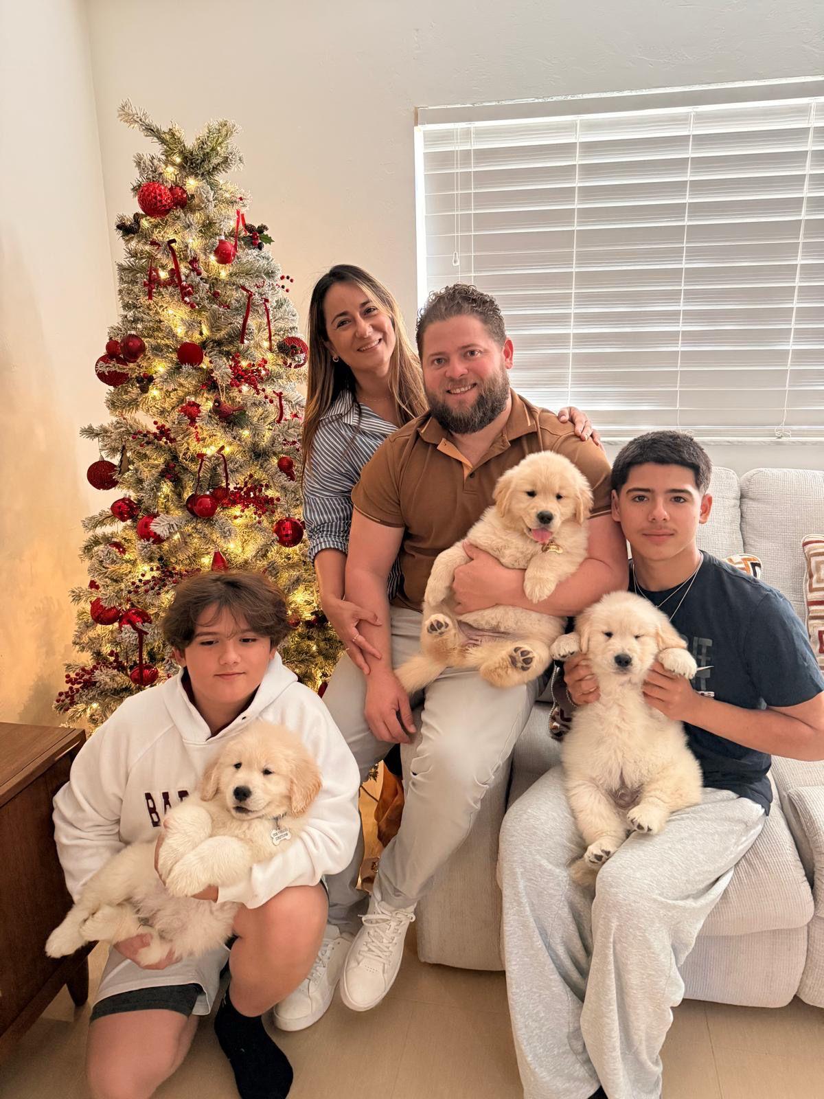 Familia Alvarez & Hernández